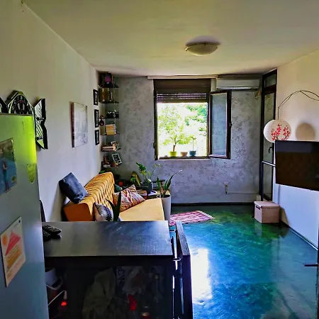 Studio Mulberry Nest Apartment *
